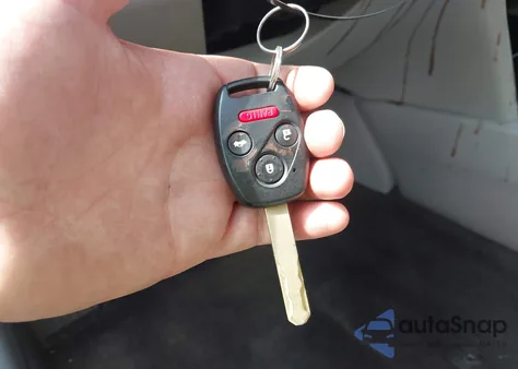 2010 Honda Accord Exl from USA, damaged, VIN 1HGCP2F86AA066177